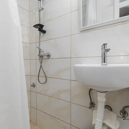 Twin 16006c Gasthof Gradac (Split-Dalmatia)